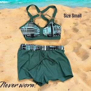 Green and Black Sporty Bikini with Criss-Cross Straps